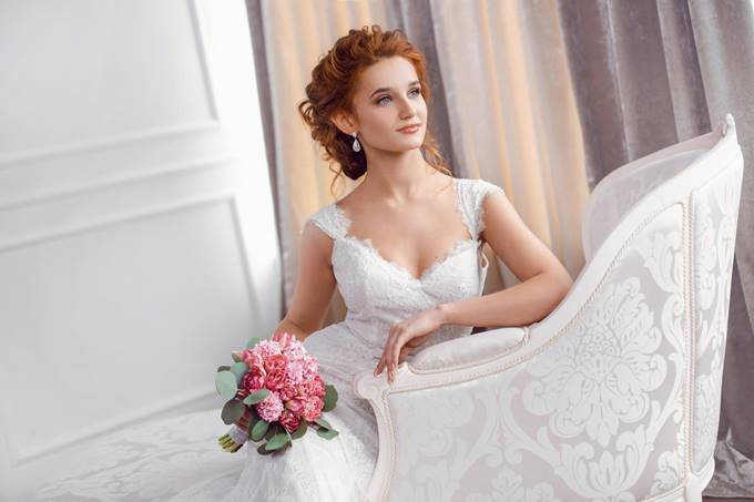 Как сделать свадебный макияж для рыжеволосой невесты